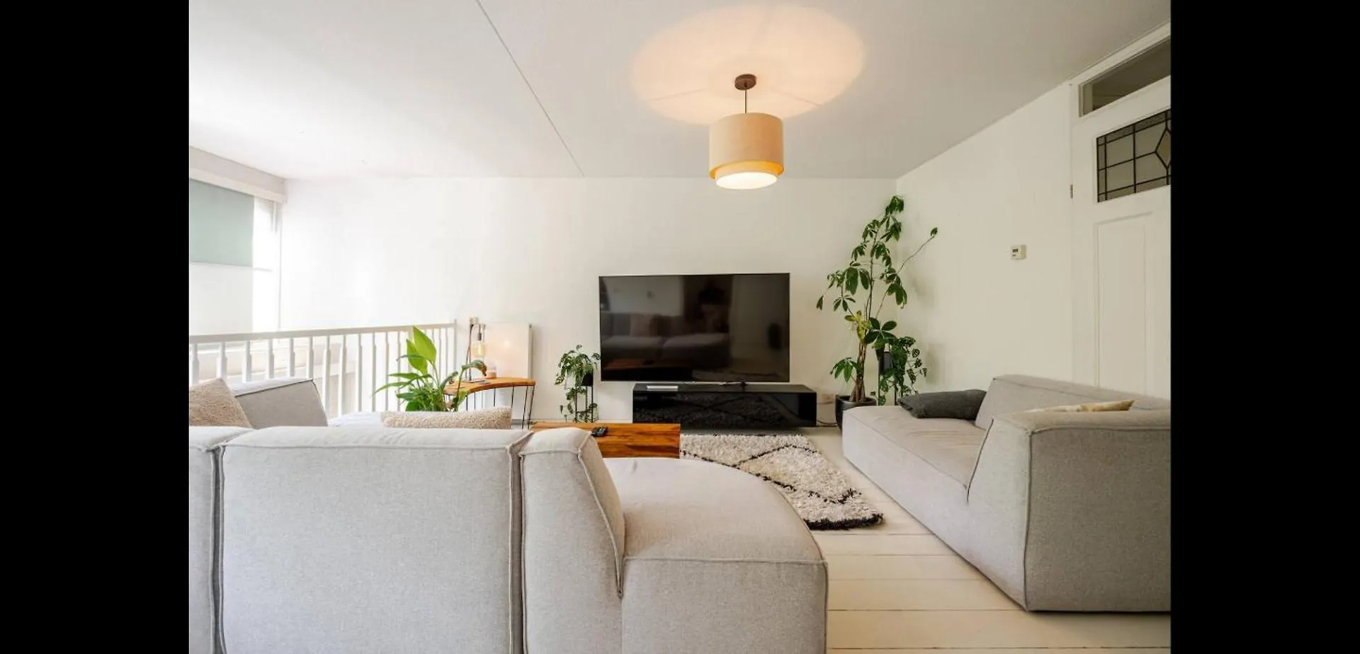 אמסטרדם Homestay Properties 0*,  הולנד